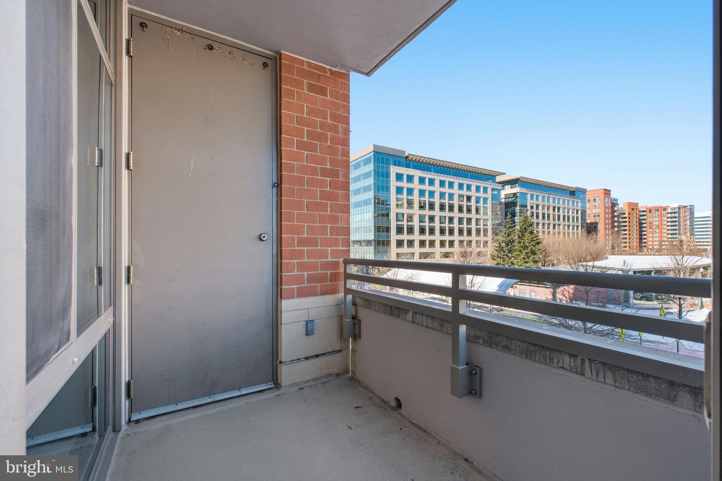 3650 S GLEBE RD S #344, ARLINGTON, Virginia 22202, 1 Bedroom Bedrooms, 4 Rooms Rooms,1 BathroomBathrooms,Residential,For sale,3650 S GLEBE RD S #344,VAAR2068558 MLS # VAAR2068558