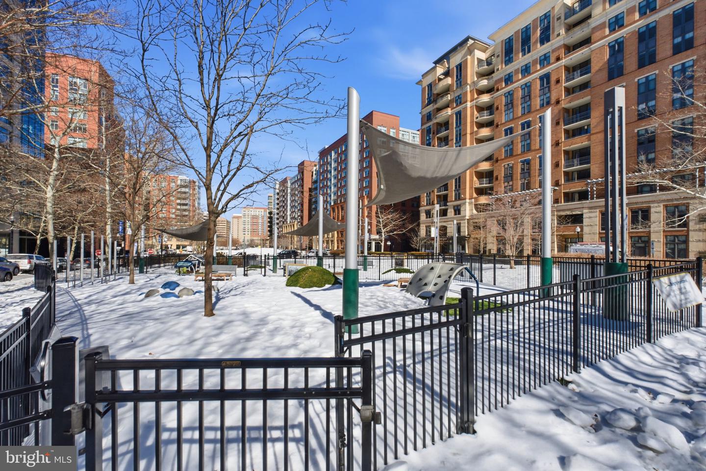 3650 S GLEBE RD S #344, ARLINGTON, Virginia 22202, 1 Bedroom Bedrooms, 4 Rooms Rooms,1 BathroomBathrooms,Residential,For sale,3650 S GLEBE RD S #344,VAAR2068558 MLS # VAAR2068558
