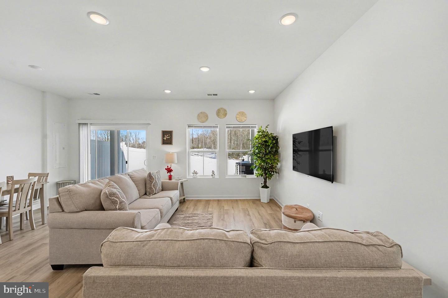 2553 COUGAR LN, LOCUST GROVE, Virginia 22508, 3 Bedrooms Bedrooms, ,2 BathroomsBathrooms,Residential,For sale,2553 COUGAR LN,VAOR2013250 MLS # VAOR2013250