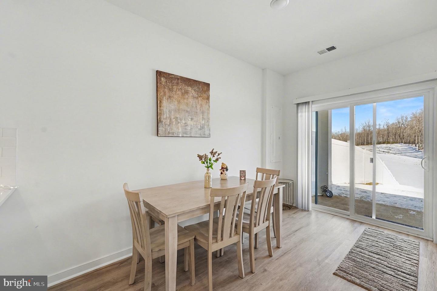 2553 COUGAR LN, LOCUST GROVE, Virginia 22508, 3 Bedrooms Bedrooms, ,2 BathroomsBathrooms,Residential,For sale,2553 COUGAR LN,VAOR2013250 MLS # VAOR2013250