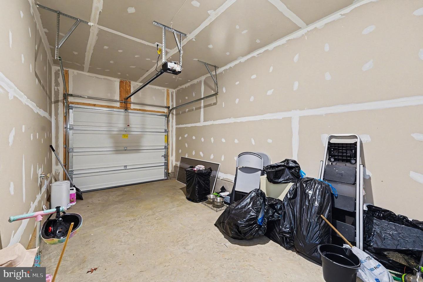 2553 COUGAR LN, LOCUST GROVE, Virginia 22508, 3 Bedrooms Bedrooms, ,2 BathroomsBathrooms,Residential,For sale,2553 COUGAR LN,VAOR2013250 MLS # VAOR2013250