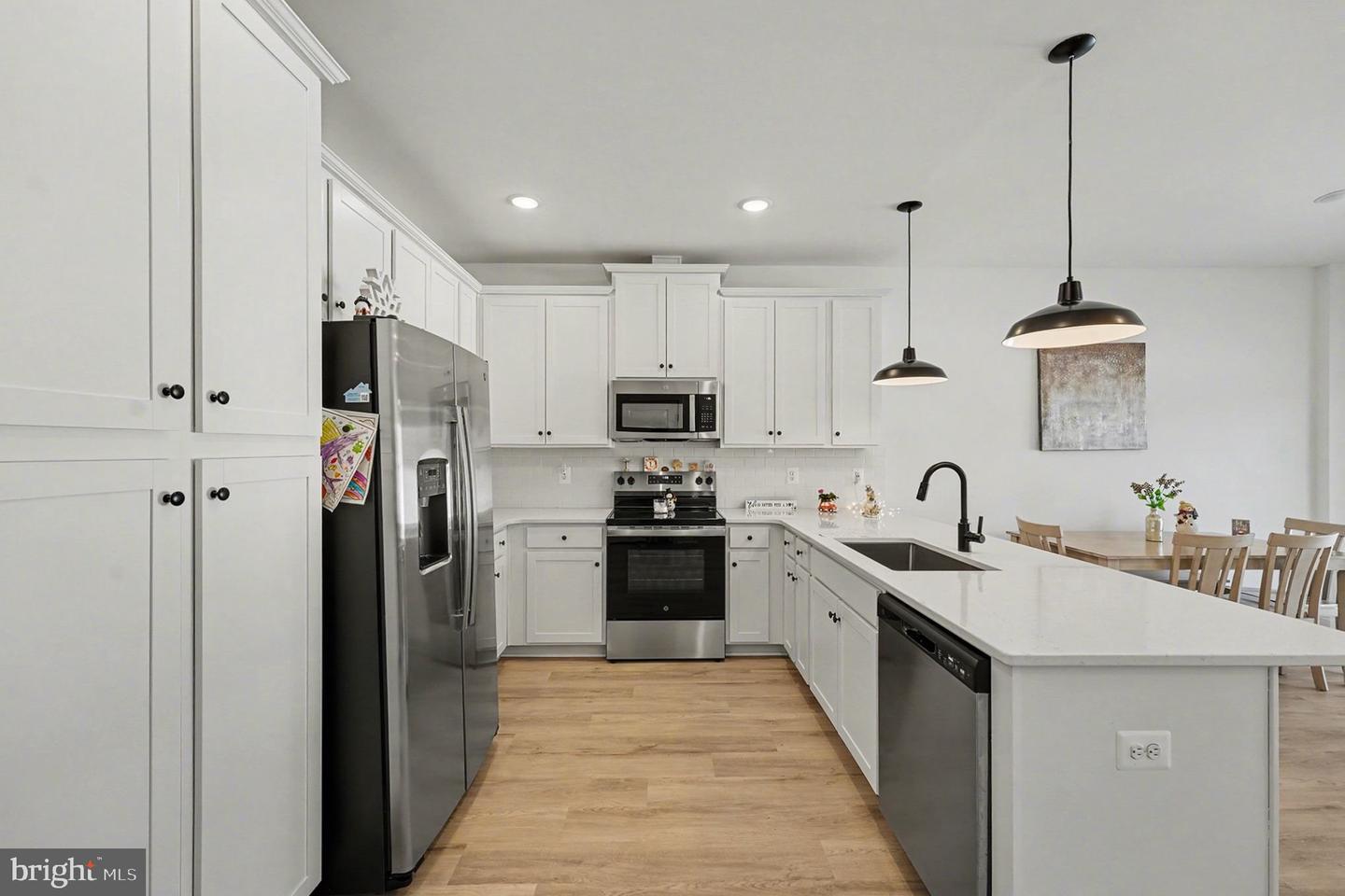 2553 COUGAR LN, LOCUST GROVE, Virginia 22508, 3 Bedrooms Bedrooms, ,2 BathroomsBathrooms,Residential,For sale,2553 COUGAR LN,VAOR2013250 MLS # VAOR2013250