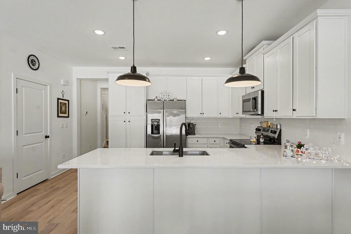 2553 COUGAR LN, LOCUST GROVE, Virginia 22508, 3 Bedrooms Bedrooms, ,2 BathroomsBathrooms,Residential,For sale,2553 COUGAR LN,VAOR2013250 MLS # VAOR2013250