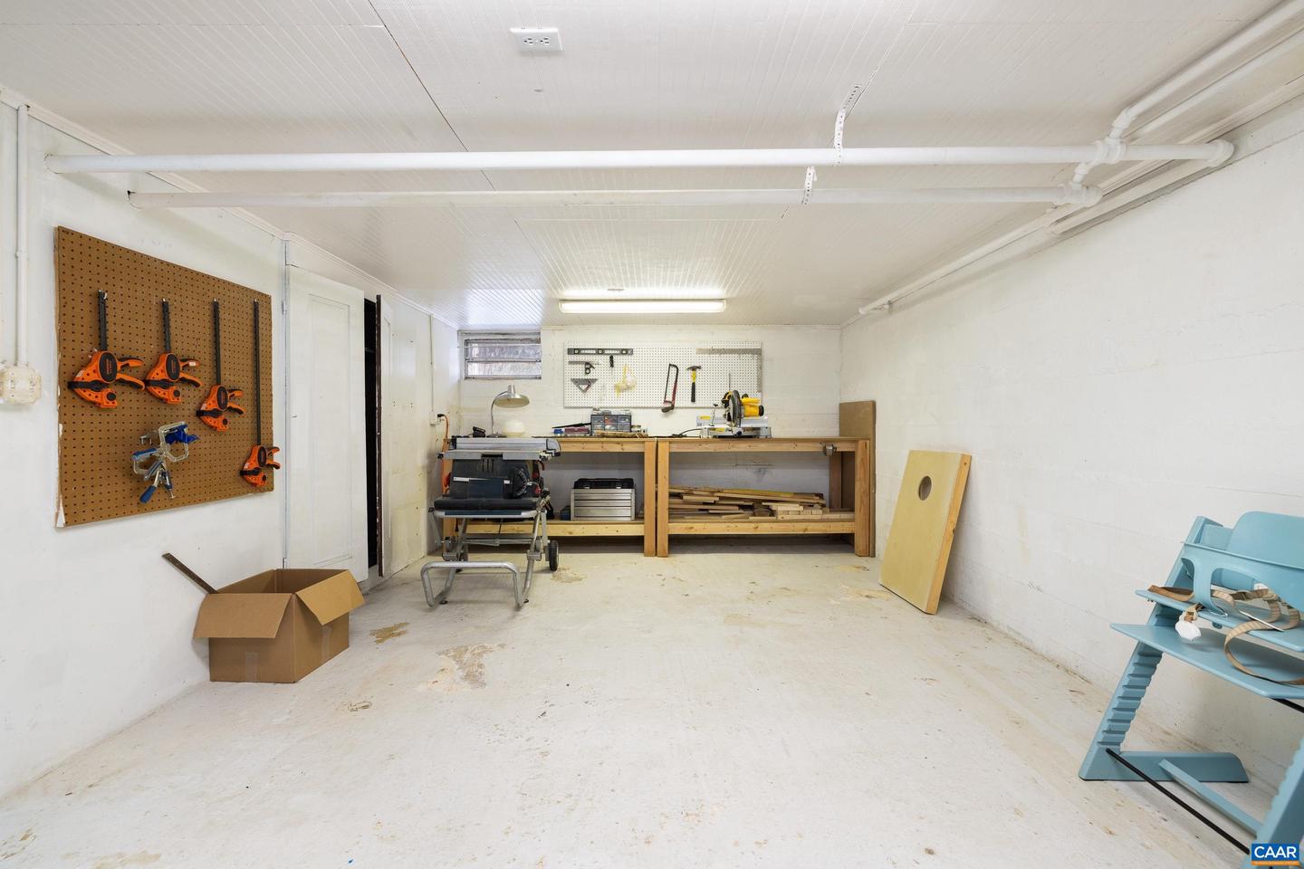 3 BUCK MOUNTAIN RD, EARLYSVILLE, Virginia 22936, 4 Bedrooms Bedrooms, ,3 BathroomsBathrooms,Residential,For sale,3 BUCK MOUNTAIN RD,673077 MLS # 673077