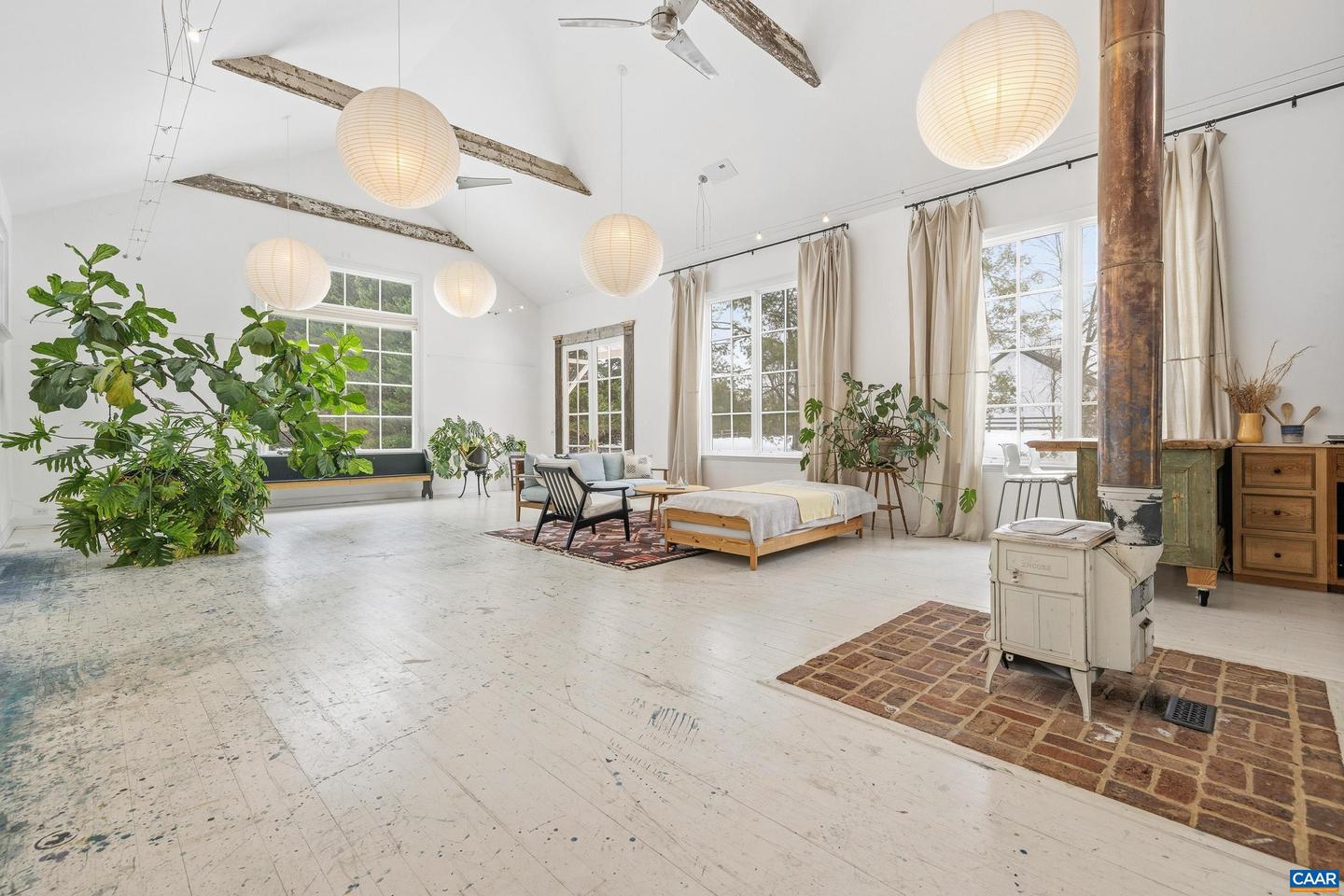 3 BUCK MOUNTAIN RD, EARLYSVILLE, Virginia 22936, 4 Bedrooms Bedrooms, ,3 BathroomsBathrooms,Residential,For sale,3 BUCK MOUNTAIN RD,673077 MLS # 673077