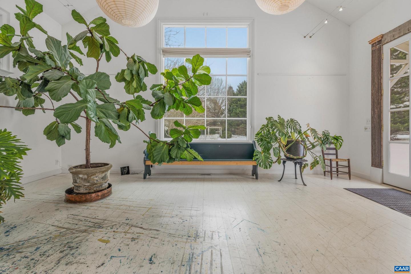 3 BUCK MOUNTAIN RD, EARLYSVILLE, Virginia 22936, 4 Bedrooms Bedrooms, ,3 BathroomsBathrooms,Residential,For sale,3 BUCK MOUNTAIN RD,673077 MLS # 673077