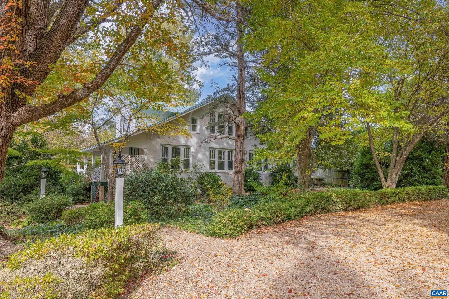 3 BUCK MOUNTAIN RD, EARLYSVILLE, Virginia 22936, 4 Bedrooms Bedrooms, ,3 BathroomsBathrooms,Residential,For sale,3 BUCK MOUNTAIN RD,673077 MLS # 673077