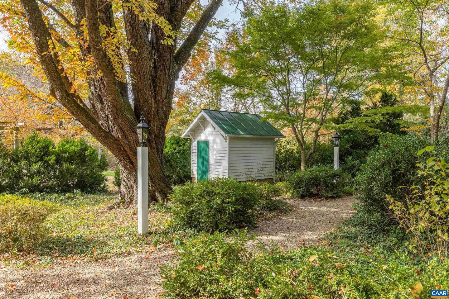 3 BUCK MOUNTAIN RD, EARLYSVILLE, Virginia 22936, 4 Bedrooms Bedrooms, ,3 BathroomsBathrooms,Residential,For sale,3 BUCK MOUNTAIN RD,673077 MLS # 673077