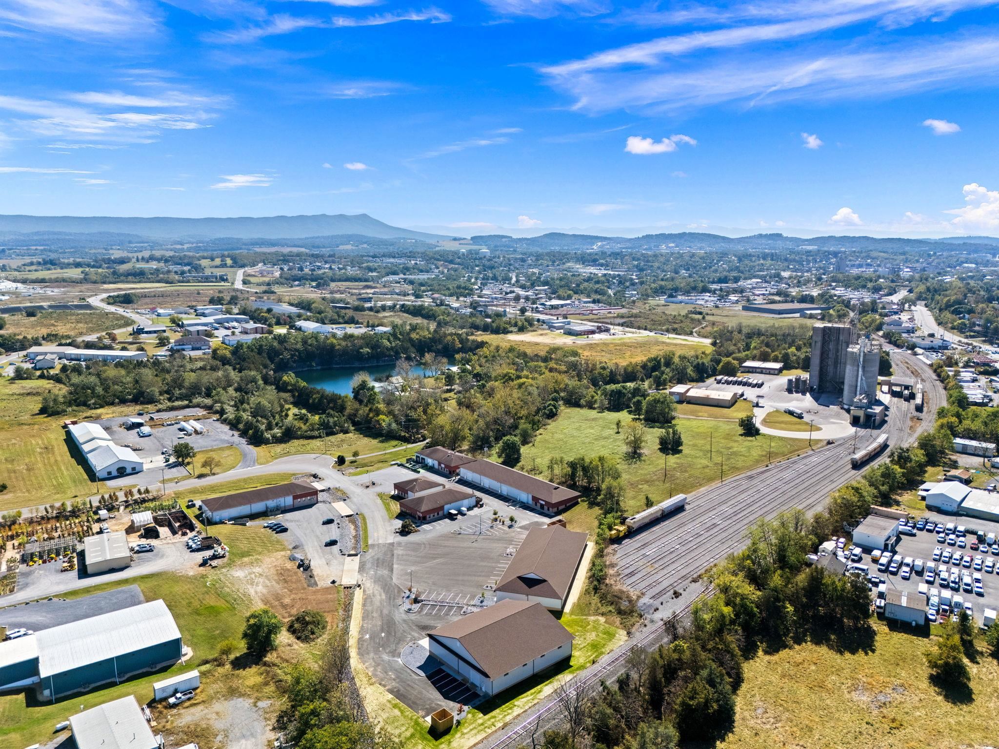 975 SAWTOOTH OAK CIR, HARRISONBURG, Virginia 22802, ,Commercial,975 SAWTOOTH OAK CIR,673169 MLS # 673169