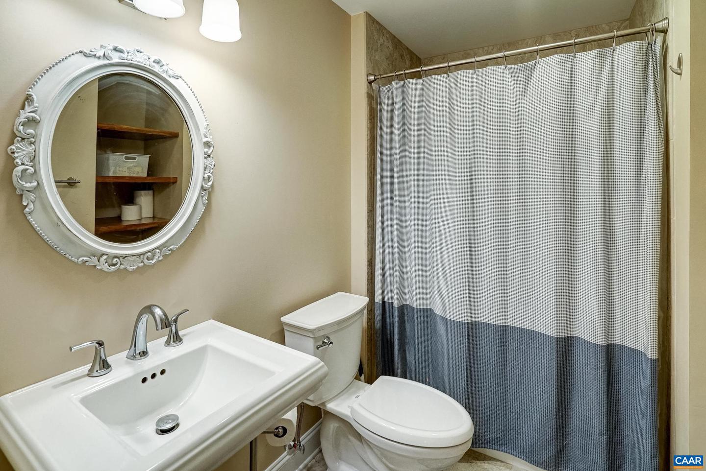 7652 BIRCHWOOD HILL RD, CROZET, Virginia 22932, 4 Bedrooms Bedrooms, ,3 BathroomsBathrooms,Residential,For sale,7652 BIRCHWOOD HILL RD,673090 MLS # 673090