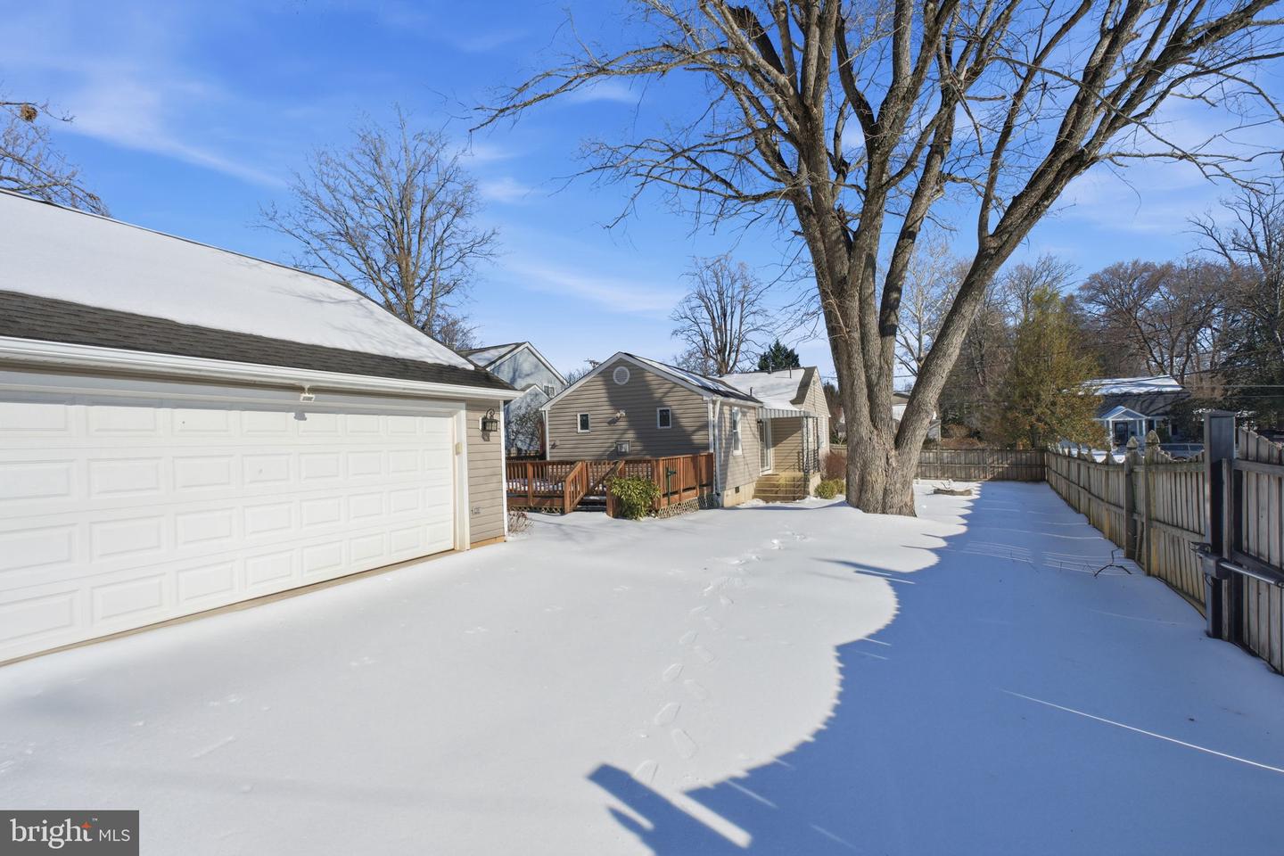 4038 CHESTNUT ST, FAIRFAX, Virginia 22030, 3 Bedrooms Bedrooms, ,2 BathroomsBathrooms,Residential,For sale,4038 CHESTNUT ST,VAFC2007748 MLS # VAFC2007748