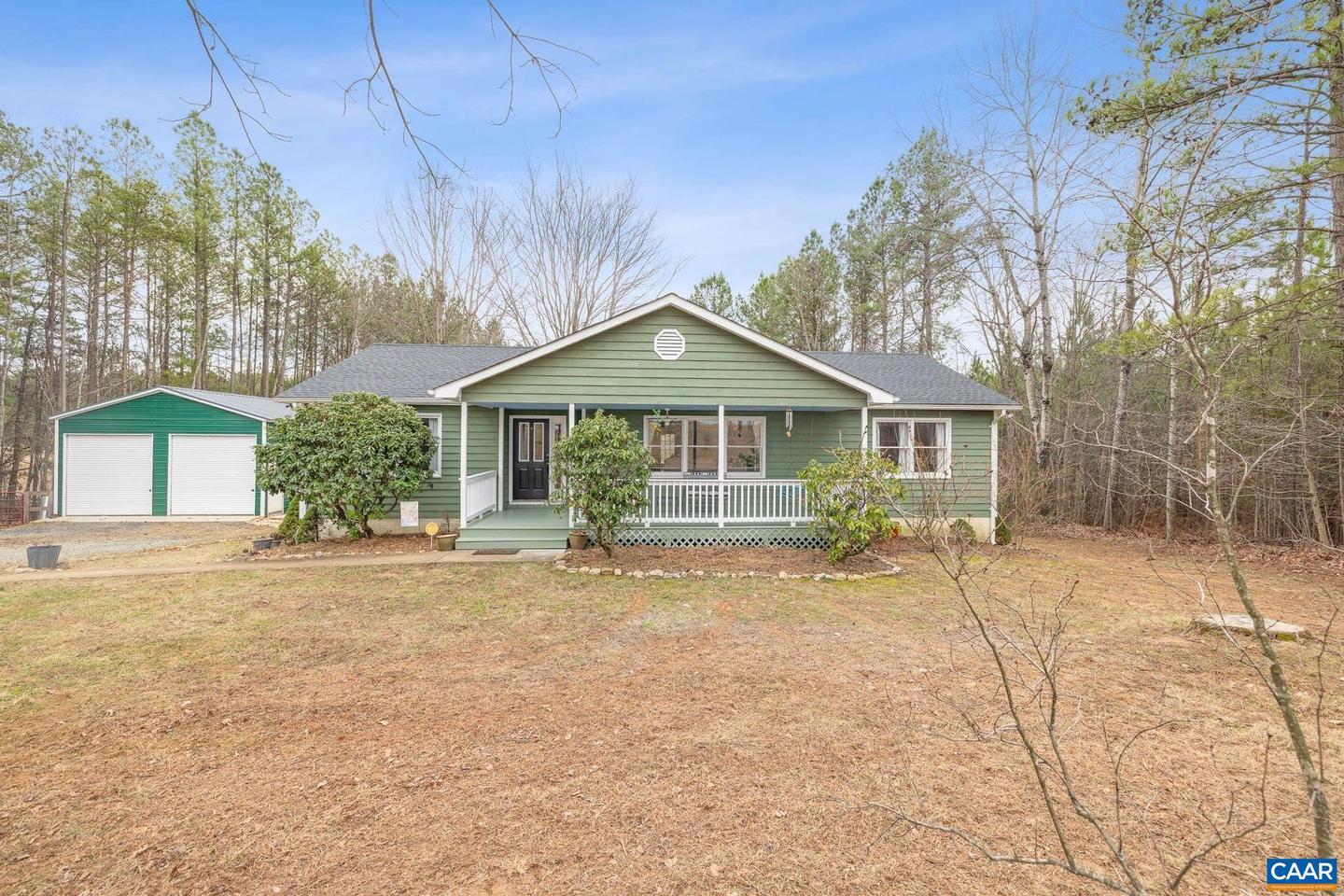 2325 MARTIN KINGS RD, SCOTTSVILLE, Virginia 24590, 3 Bedrooms Bedrooms, ,2 BathroomsBathrooms,Residential,For sale,2325 MARTIN KINGS RD,673103 MLS # 673103
