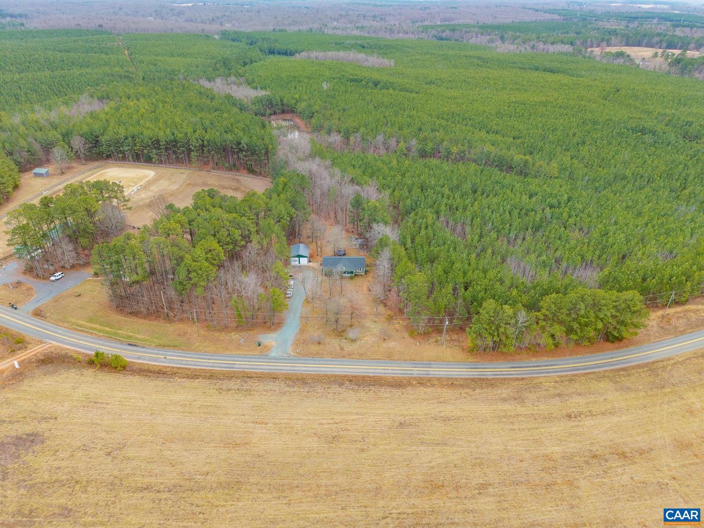 2325 MARTIN KINGS RD, SCOTTSVILLE, Virginia 24590, 3 Bedrooms Bedrooms, ,2 BathroomsBathrooms,Residential,For sale,2325 MARTIN KINGS RD,673103 MLS # 673103