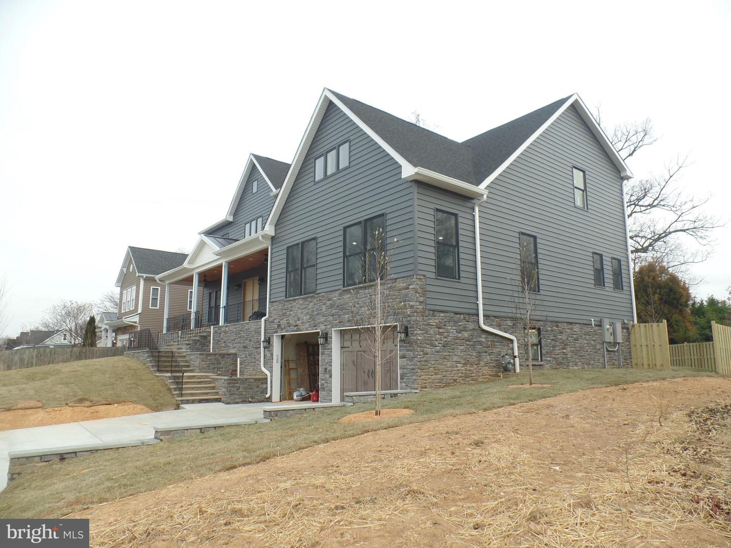 7631 LISLE AVE, FALLS CHURCH, Virginia 22043, 7 Bedrooms Bedrooms, ,7 BathroomsBathrooms,Residential,For sale,7631 LISLE AVE,VAFX2212536 MLS # VAFX2212536