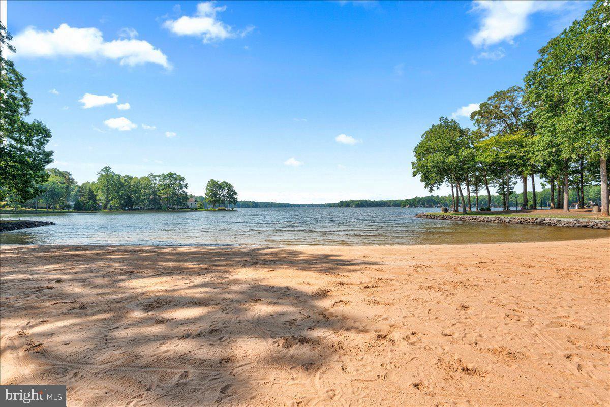 206 LIBERTY BLVD, LOCUST GROVE, Virginia 22508, 3 Bedrooms Bedrooms, ,2 BathroomsBathrooms,Residential,For sale,206 LIBERTY BLVD,VAOR2009750 MLS # VAOR2009750