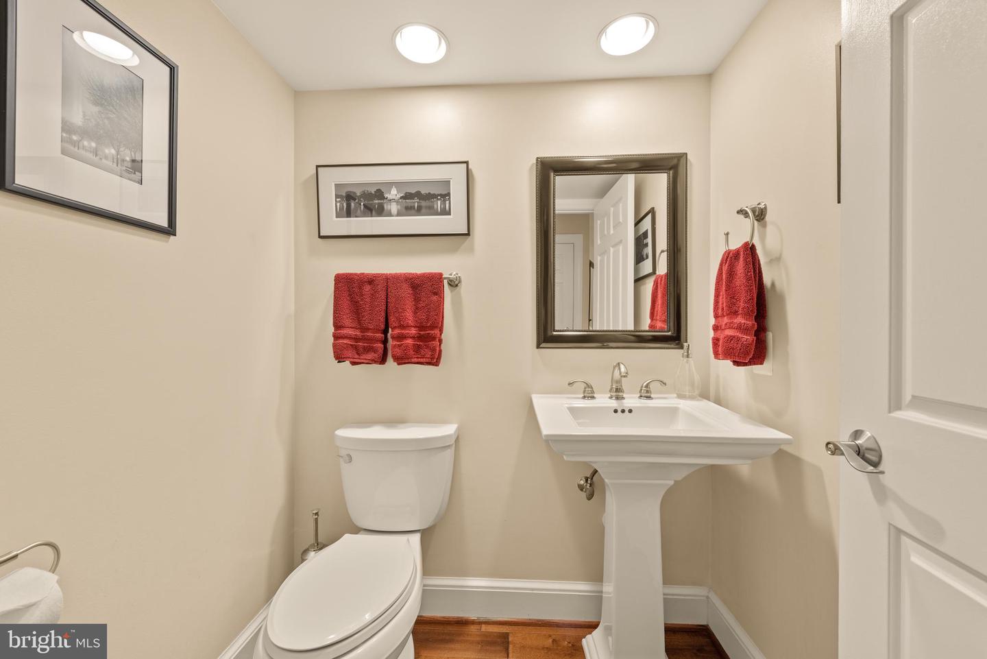 11909 WINSTEAD LN, RESTON, Virginia 20194, 5 Bedrooms Bedrooms, ,3 BathroomsBathrooms,Residential,For sale,11909 WINSTEAD LN,VAFX2250188 MLS # VAFX2250188