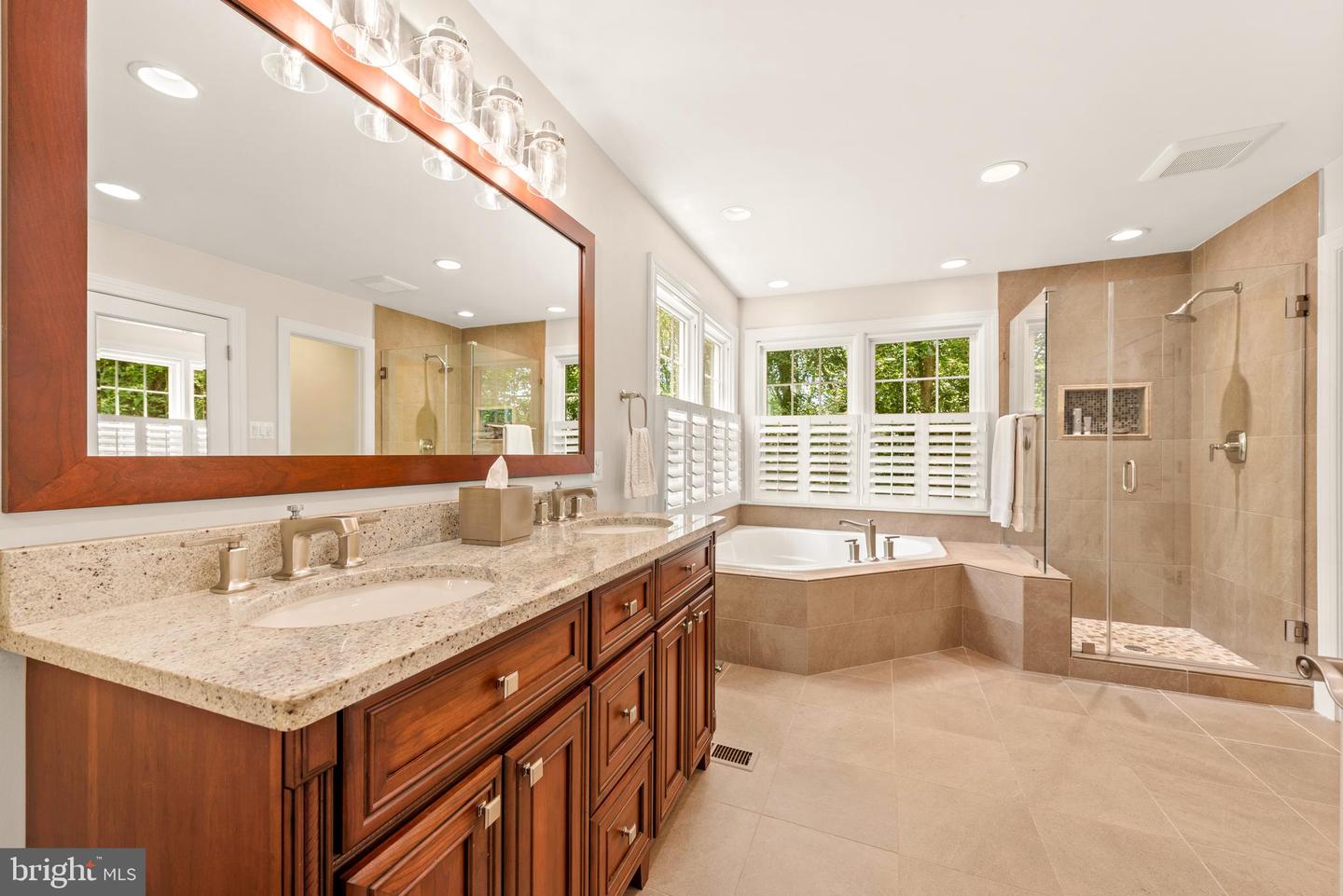 11909 WINSTEAD LN, RESTON, Virginia 20194, 5 Bedrooms Bedrooms, ,3 BathroomsBathrooms,Residential,For sale,11909 WINSTEAD LN,VAFX2250188 MLS # VAFX2250188