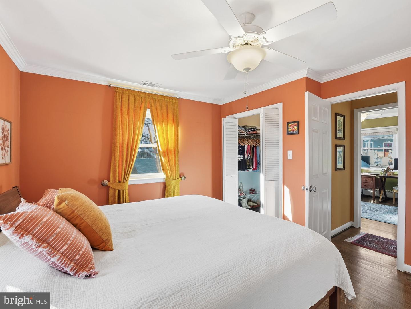 2337 N FILLMORE ST N, ARLINGTON, Virginia 22207, 5 Bedrooms Bedrooms, ,2 BathroomsBathrooms,Residential,For sale,2337 N FILLMORE ST N,VAAR2060928 MLS # VAAR2060928