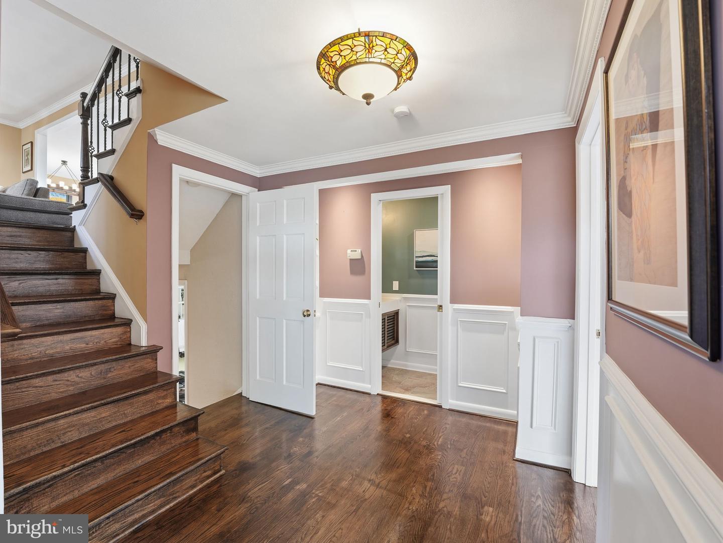 2337 N FILLMORE ST N, ARLINGTON, Virginia 22207, 5 Bedrooms Bedrooms, ,2 BathroomsBathrooms,Residential,For sale,2337 N FILLMORE ST N,VAAR2060928 MLS # VAAR2060928