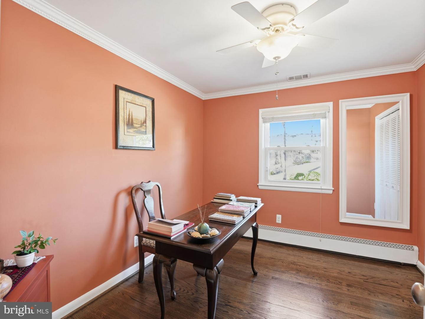 2337 N FILLMORE ST N, ARLINGTON, Virginia 22207, 5 Bedrooms Bedrooms, ,2 BathroomsBathrooms,Residential,For sale,2337 N FILLMORE ST N,VAAR2060928 MLS # VAAR2060928