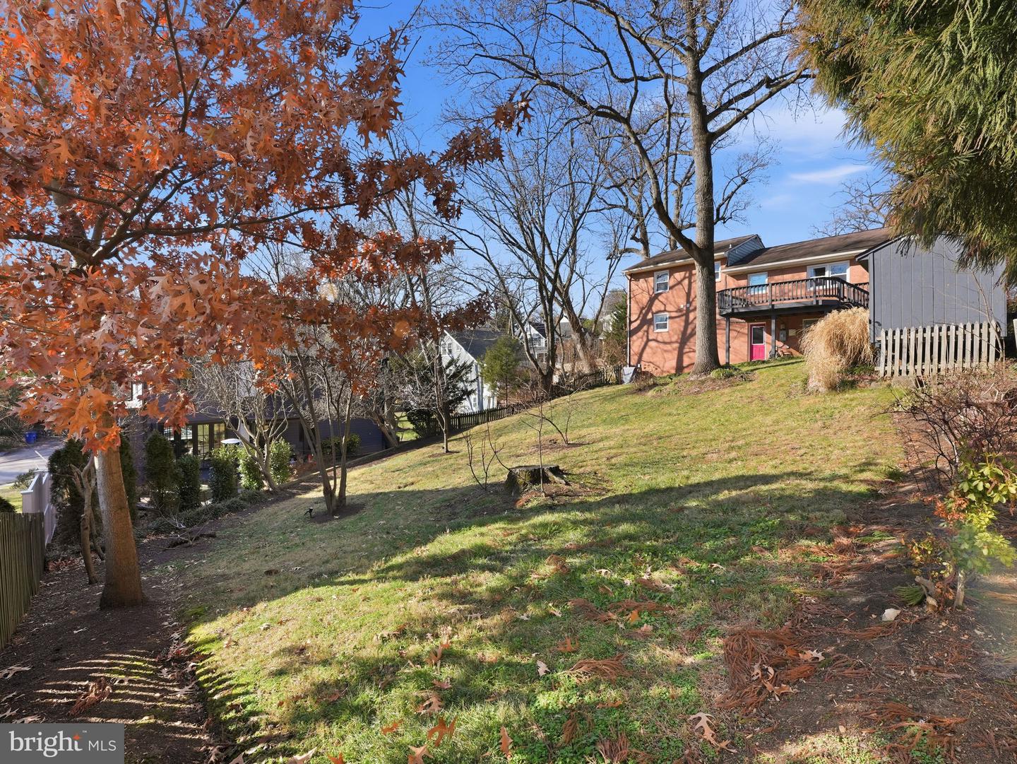 2337 N FILLMORE ST N, ARLINGTON, Virginia 22207, 5 Bedrooms Bedrooms, ,2 BathroomsBathrooms,Residential,For sale,2337 N FILLMORE ST N,VAAR2060928 MLS # VAAR2060928