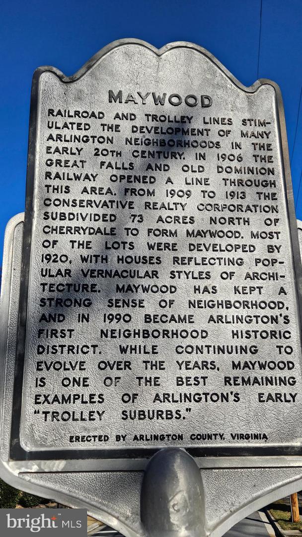 2337 N FILLMORE ST N, ARLINGTON, Virginia 22207, 5 Bedrooms Bedrooms, ,2 BathroomsBathrooms,Residential,For sale,2337 N FILLMORE ST N,VAAR2060928 MLS # VAAR2060928