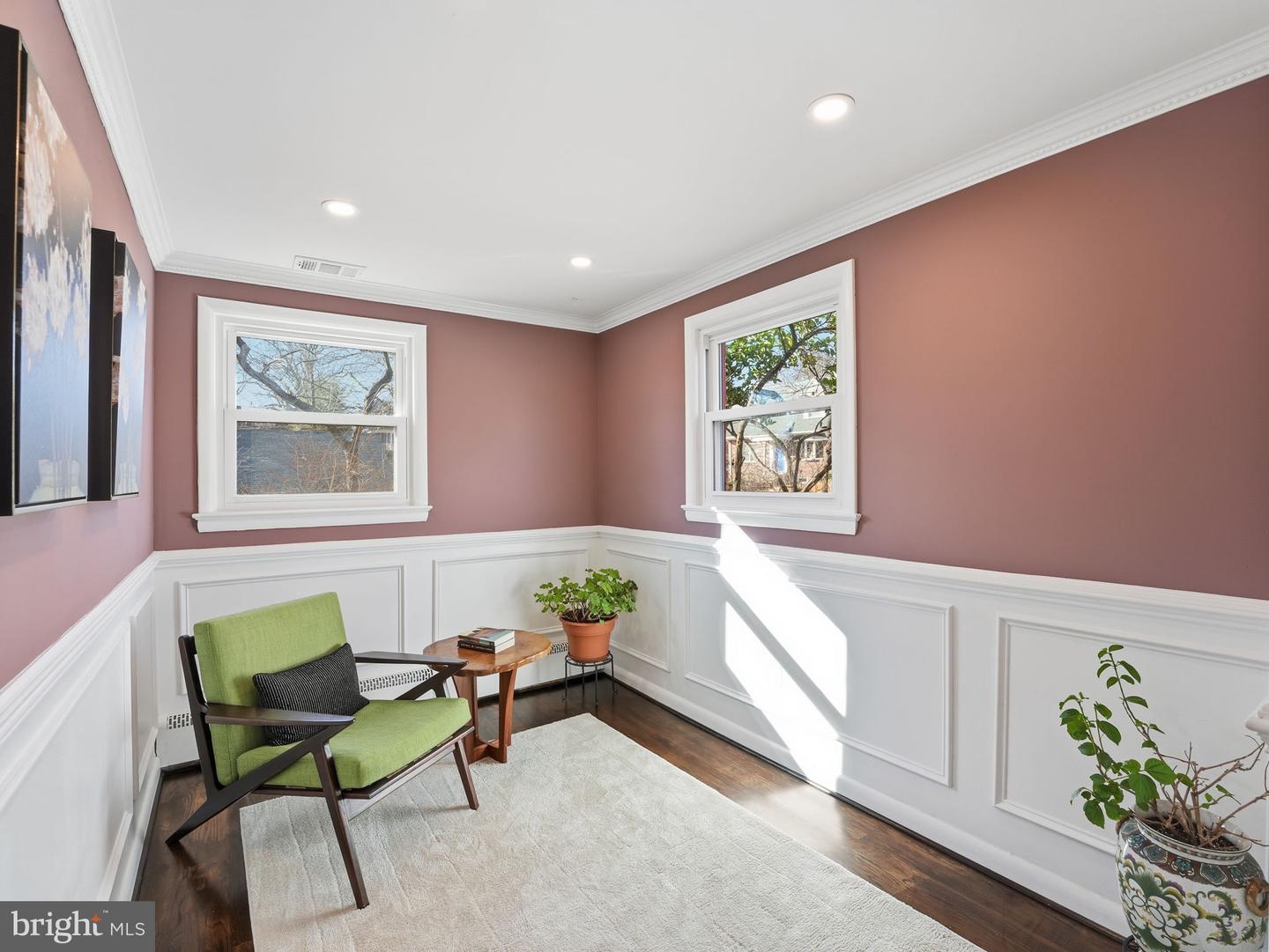 2337 N FILLMORE ST N, ARLINGTON, Virginia 22207, 5 Bedrooms Bedrooms, ,2 BathroomsBathrooms,Residential,For sale,2337 N FILLMORE ST N,VAAR2060928 MLS # VAAR2060928