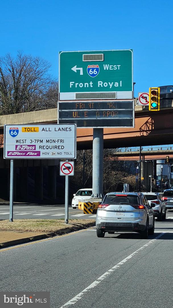 2337 N FILLMORE ST N, ARLINGTON, Virginia 22207, 5 Bedrooms Bedrooms, ,2 BathroomsBathrooms,Residential,For sale,2337 N FILLMORE ST N,VAAR2060928 MLS # VAAR2060928