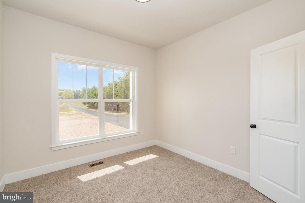 26700 DANIELS POINT DR, UNIONVILLE, Virginia 22567, 4 Bedrooms Bedrooms, ,3 BathroomsBathrooms,Residential,26700 DANIELS POINT DR,VAOR2013280 MLS # VAOR2013280