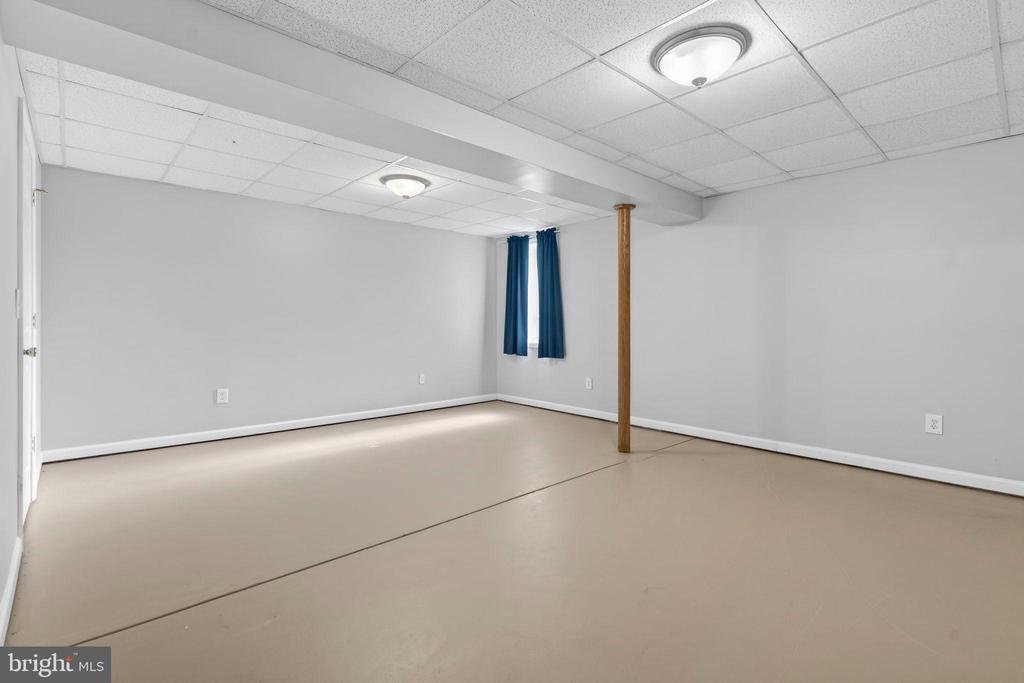 11227 FREEDOM CT, BEALETON, Virginia, 5 Bedrooms Bedrooms, ,3 BathroomsBathrooms,Residential,11227 FREEDOM CT,VAFQ2020494 MLS # VAFQ2020494