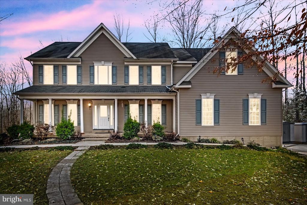 7931 LAKE ANNA PKWY, SPOTSYLVANIA, Virginia 22551, 4 Bedrooms Bedrooms, ,3 BathroomsBathrooms,Residential,7931 LAKE ANNA PKWY,VASP2039044 MLS # VASP2039044