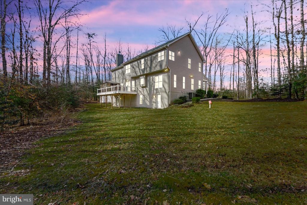 7931 LAKE ANNA PKWY, SPOTSYLVANIA, Virginia 22551, 4 Bedrooms Bedrooms, ,3 BathroomsBathrooms,Residential,7931 LAKE ANNA PKWY,VASP2039044 MLS # VASP2039044