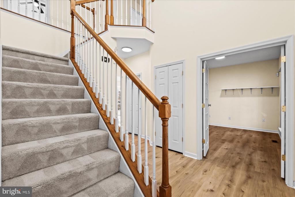 7931 LAKE ANNA PKWY, SPOTSYLVANIA, Virginia 22551, 4 Bedrooms Bedrooms, ,3 BathroomsBathrooms,Residential,7931 LAKE ANNA PKWY,VASP2039044 MLS # VASP2039044