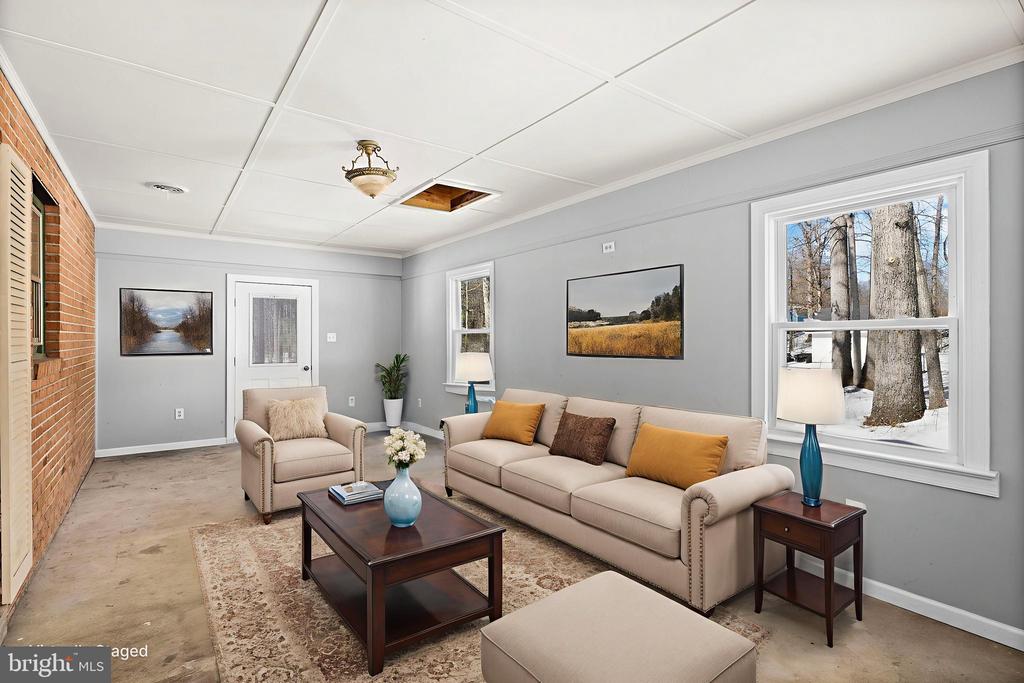 727 CHALKLEVEL RD, LOUISA, Virginia 23093, 3 Bedrooms Bedrooms, ,1 BathroomBathrooms,Residential,727 CHALKLEVEL RD,VALA2009266 MLS # VALA2009266