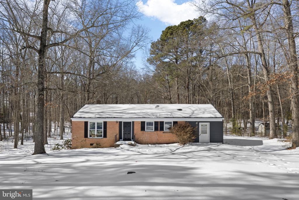 727 CHALKLEVEL RD, LOUISA, Virginia 23093, 3 Bedrooms Bedrooms, ,1 BathroomBathrooms,Residential,727 CHALKLEVEL RD,VALA2009266 MLS # VALA2009266