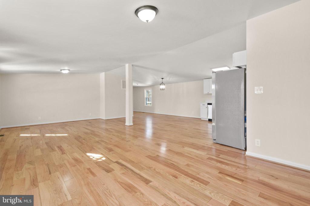 208 MARENGO CT, SPOTSYLVANIA, Virginia 22551, 4 Bedrooms Bedrooms, ,2 BathroomsBathrooms,Residential,208 MARENGO CT,VASP2039150 MLS # VASP2039150