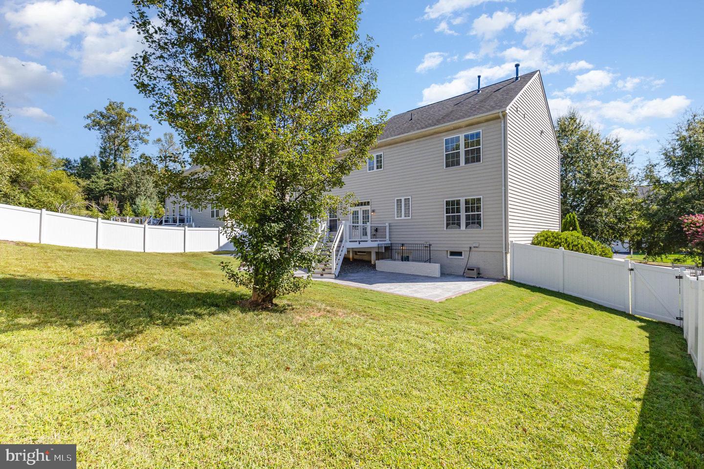 2114 JELLICO CT, WOODBRIDGE, Virginia 22191, 4 Bedrooms Bedrooms, 8 Rooms Rooms,3 BathroomsBathrooms,Residential,For sale,2114 JELLICO CT,VAPW2104100 MLS # VAPW2104100