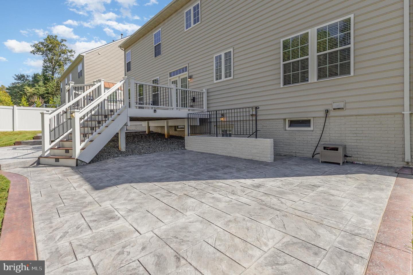 2114 JELLICO CT, WOODBRIDGE, Virginia 22191, 4 Bedrooms Bedrooms, 8 Rooms Rooms,3 BathroomsBathrooms,Residential,For sale,2114 JELLICO CT,VAPW2104100 MLS # VAPW2104100