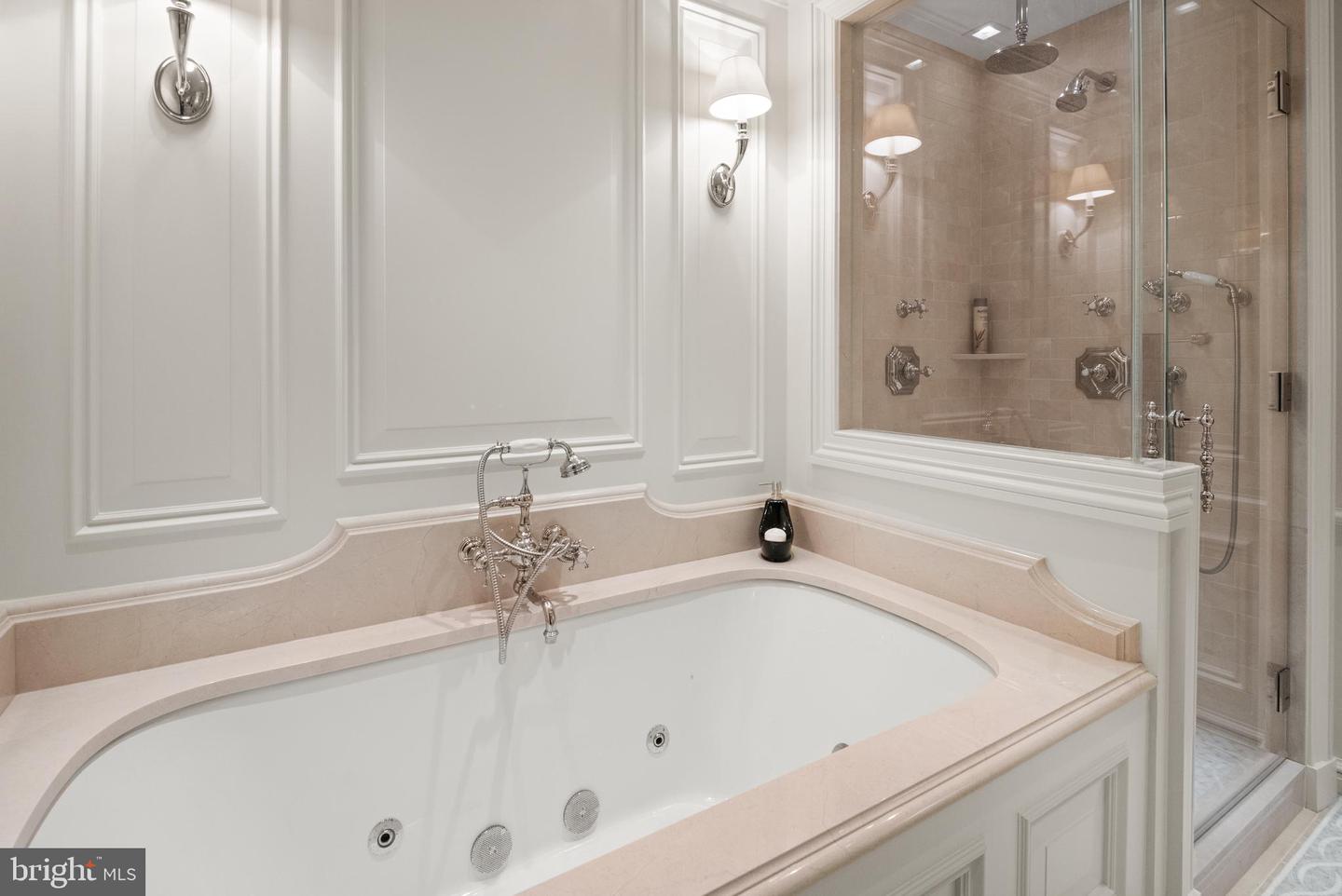 1155 23RD ST NW #PH3L, WASHINGTON, District Of Columbia 20037, 2 Bedrooms Bedrooms, ,2 BathroomsBathrooms,Residential,For sale,1155 23RD ST NW #PH3L,DCDC2224338 MLS # DCDC2224338