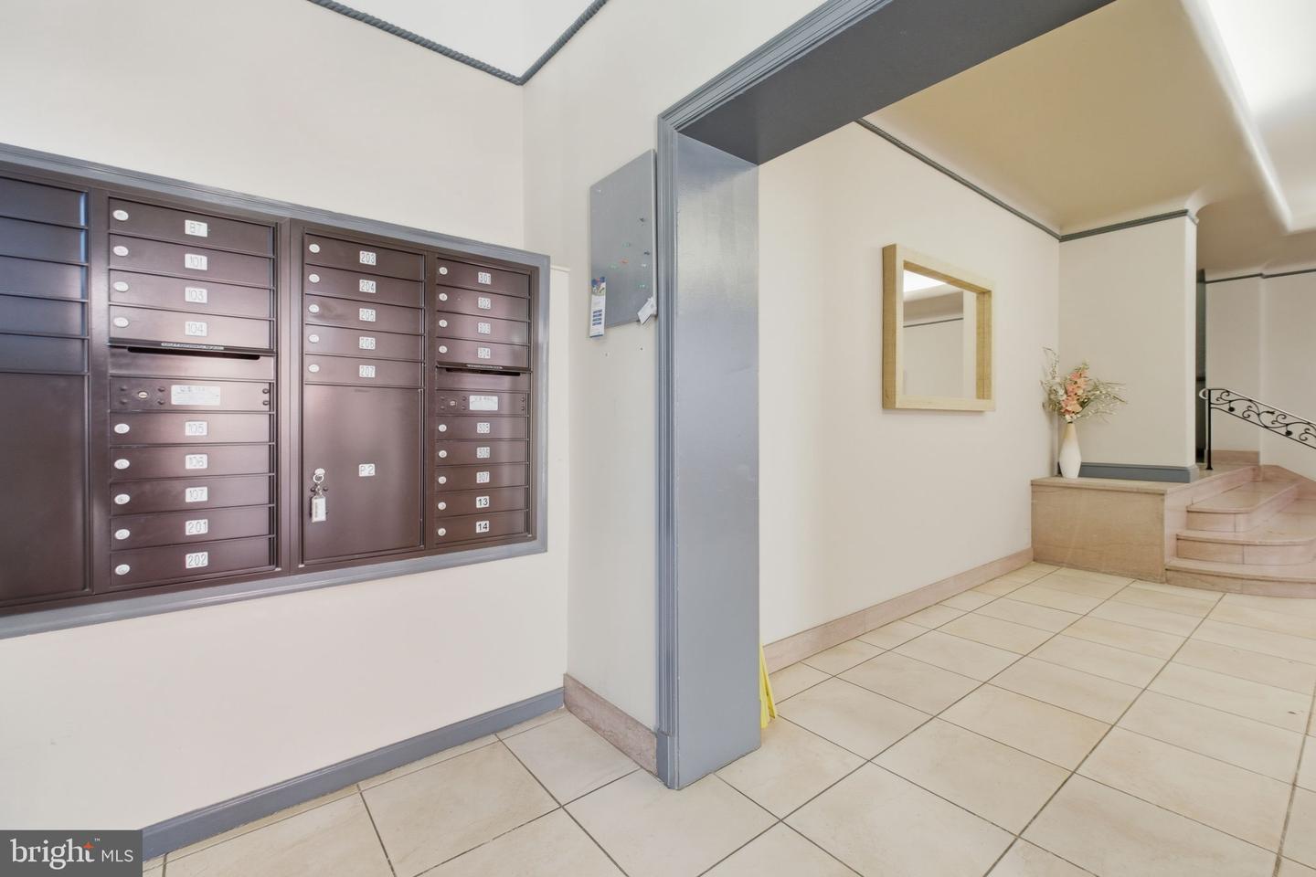 3925 DAVIS PL NW #B7, WASHINGTON, District Of Columbia 20007, 1 Bedroom Bedrooms, ,1 BathroomBathrooms,Residential,For sale,3925 DAVIS PL NW #B7,DCDC2227752 MLS # DCDC2227752