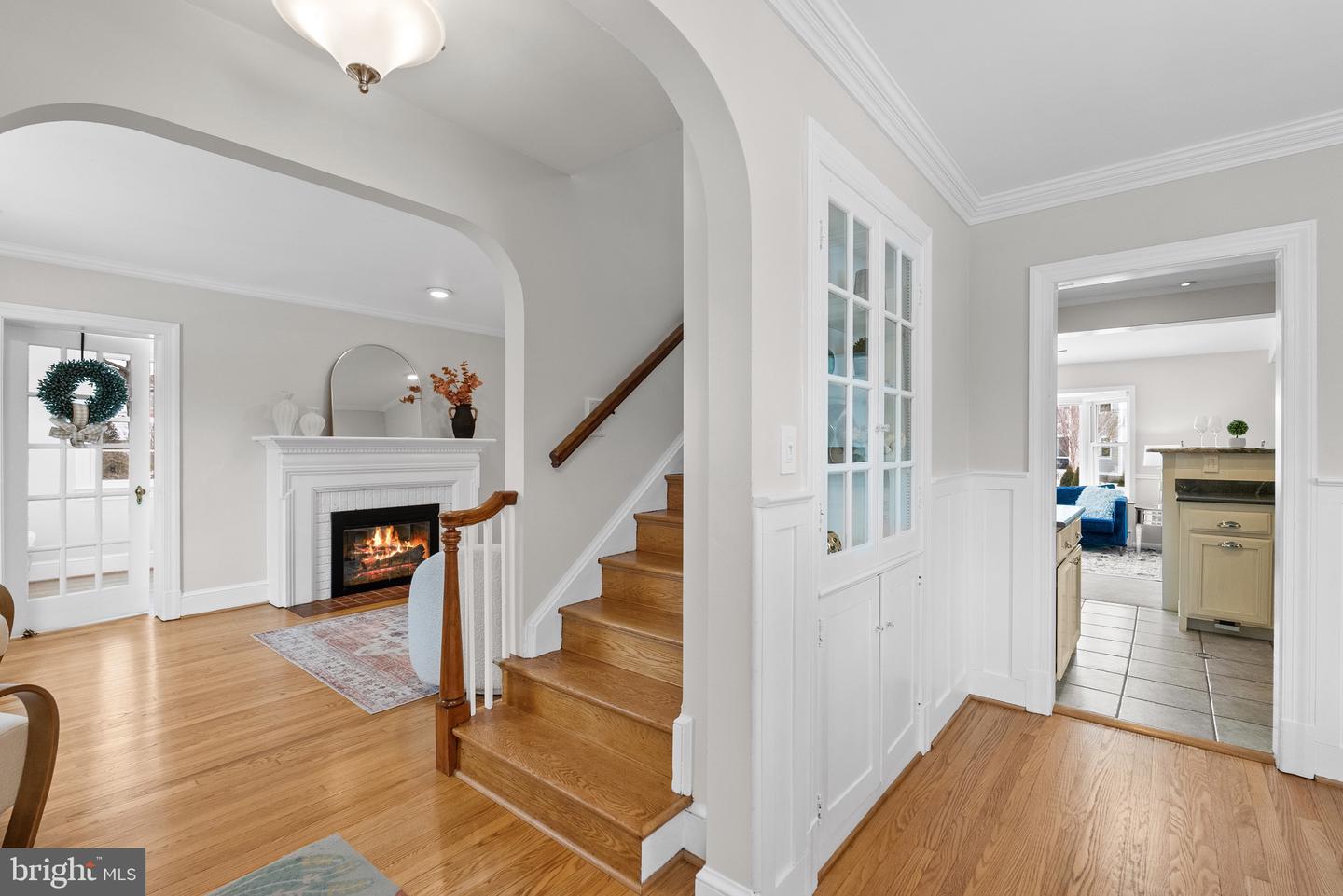 715 W VIEW TER, ALEXANDRIA, Virginia 22301, 3 Bedrooms Bedrooms, ,3 BathroomsBathrooms,Residential,For sale,715 W VIEW TER,VAAX2051230 MLS # VAAX2051230