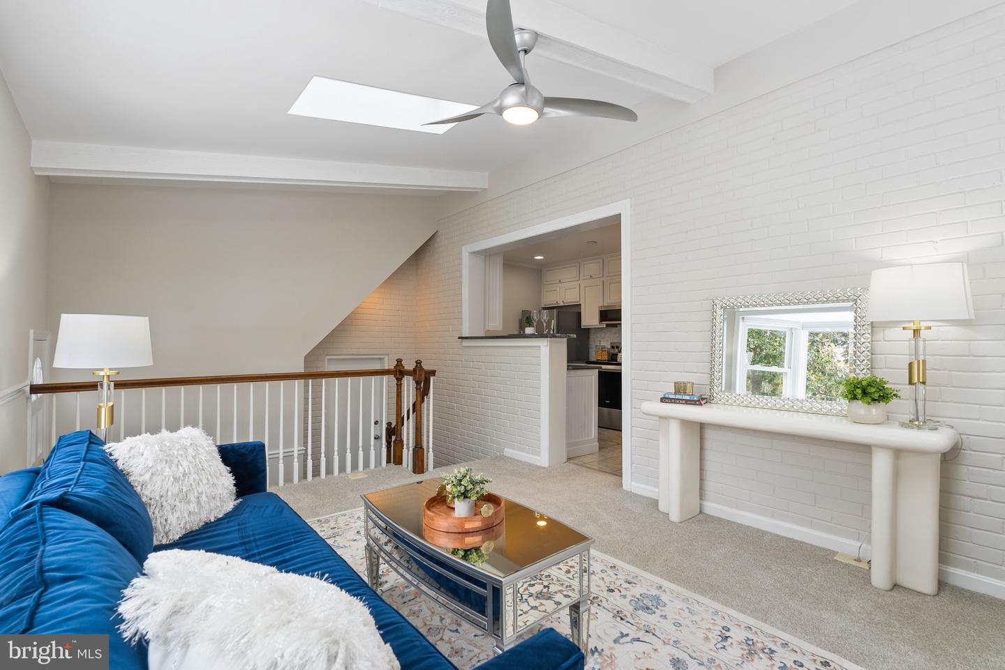 715 W VIEW TER, ALEXANDRIA, Virginia 22301, 3 Bedrooms Bedrooms, ,3 BathroomsBathrooms,Residential,For sale,715 W VIEW TER,VAAX2051230 MLS # VAAX2051230