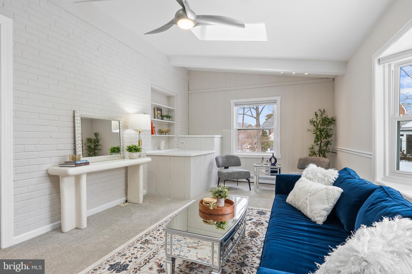 715 W VIEW TER, ALEXANDRIA, Virginia 22301, 3 Bedrooms Bedrooms, ,3 BathroomsBathrooms,Residential,For sale,715 W VIEW TER,VAAX2051230 MLS # VAAX2051230