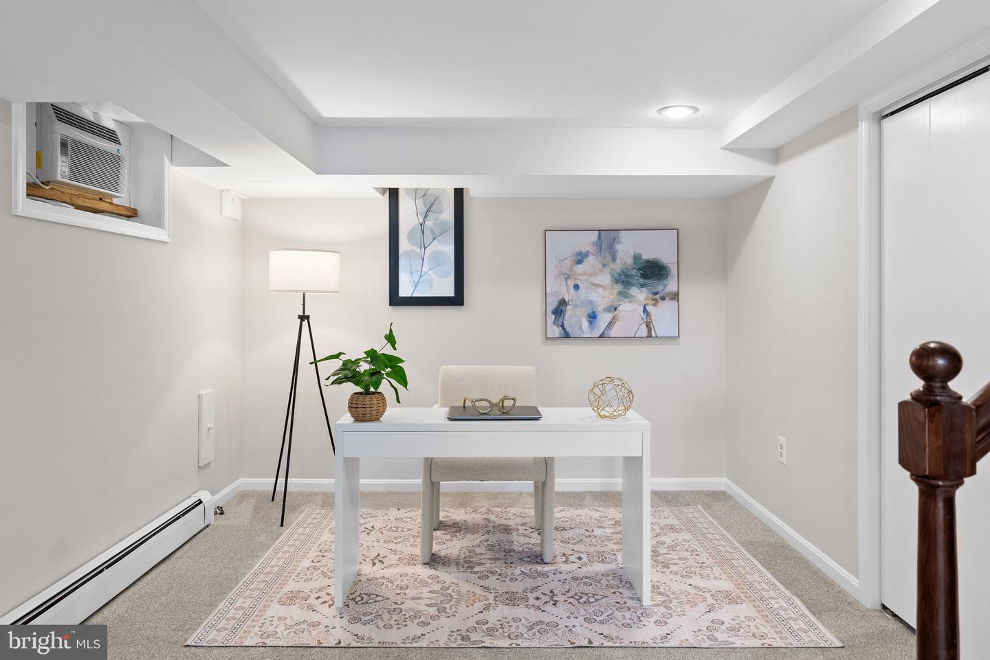 715 W VIEW TER, ALEXANDRIA, Virginia 22301, 3 Bedrooms Bedrooms, ,3 BathroomsBathrooms,Residential,For sale,715 W VIEW TER,VAAX2051230 MLS # VAAX2051230