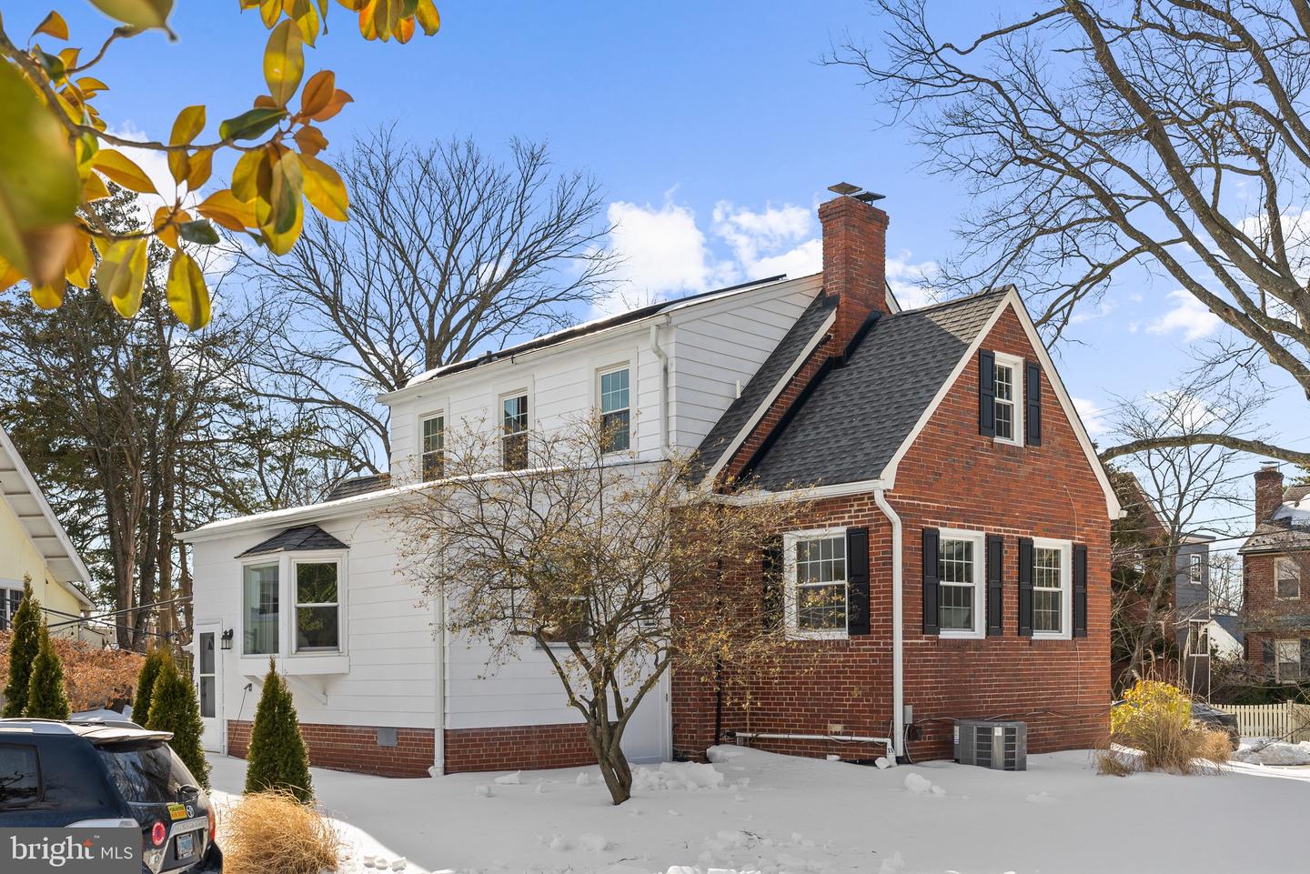 715 W VIEW TER, ALEXANDRIA, Virginia 22301, 3 Bedrooms Bedrooms, ,3 BathroomsBathrooms,Residential,For sale,715 W VIEW TER,VAAX2051230 MLS # VAAX2051230