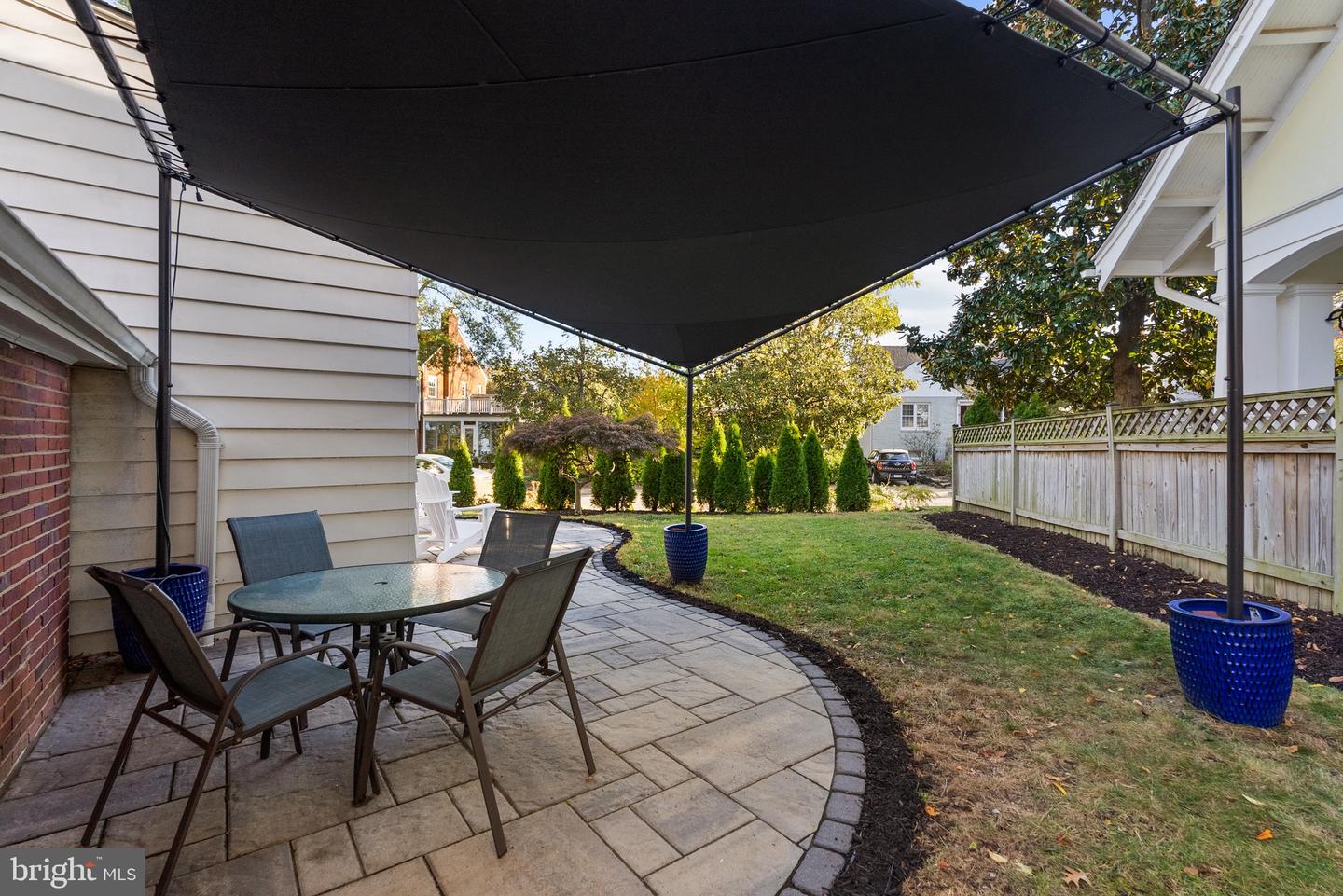 715 W VIEW TER, ALEXANDRIA, Virginia 22301, 3 Bedrooms Bedrooms, ,3 BathroomsBathrooms,Residential,For sale,715 W VIEW TER,VAAX2051230 MLS # VAAX2051230