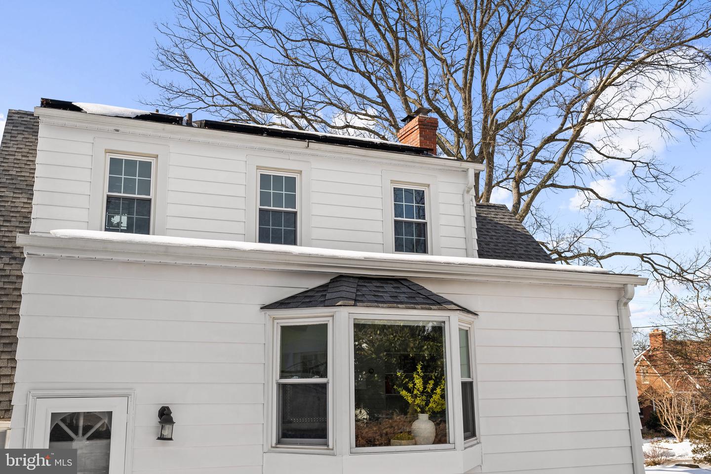 715 W VIEW TER, ALEXANDRIA, Virginia 22301, 3 Bedrooms Bedrooms, ,3 BathroomsBathrooms,Residential,For sale,715 W VIEW TER,VAAX2051230 MLS # VAAX2051230