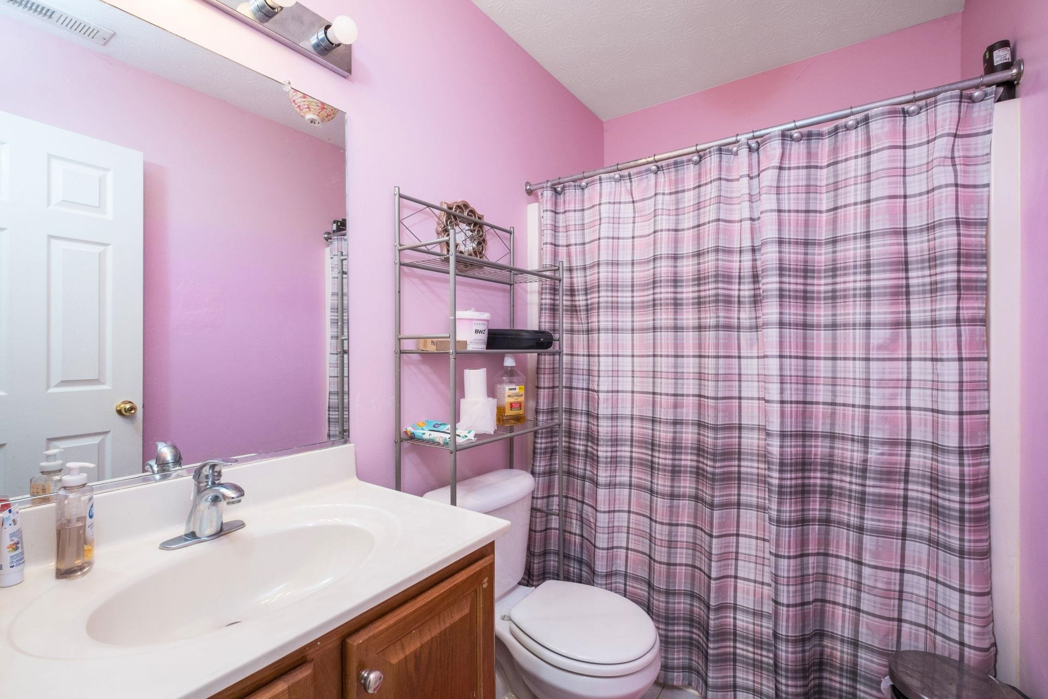 92 WYER ST, WEYERS CAVE, Virginia 24486, 4 Bedrooms Bedrooms, ,2 BathroomsBathrooms,Residential,92 WYER ST,673149 MLS # 673149