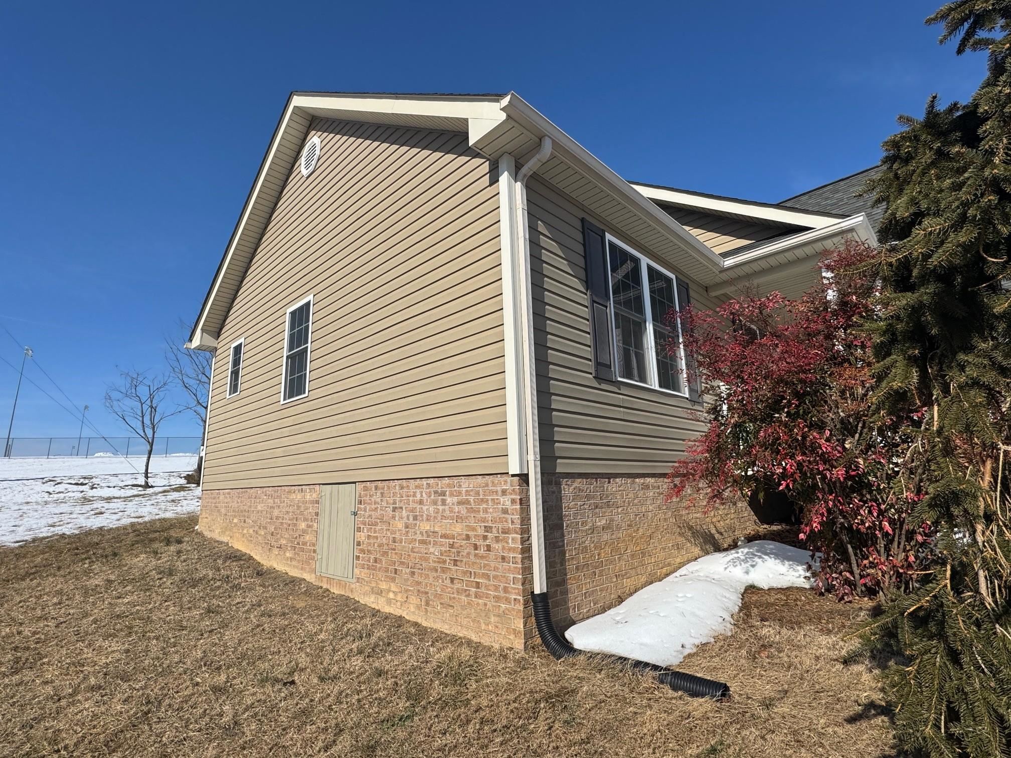 32 RIVERHEAD DR, STAUNTON, Virginia 24401, 3 Bedrooms Bedrooms, ,2 BathroomsBathrooms,Residential,32 RIVERHEAD DR,673156 MLS # 673156 32 RIVERHEAD DR, STAUNTON, Virginia 24401, 3 Bedrooms Bedrooms, ,2 BathroomsBathrooms,Residential,32 RIVERHEAD DR,673156 MLS # 673156