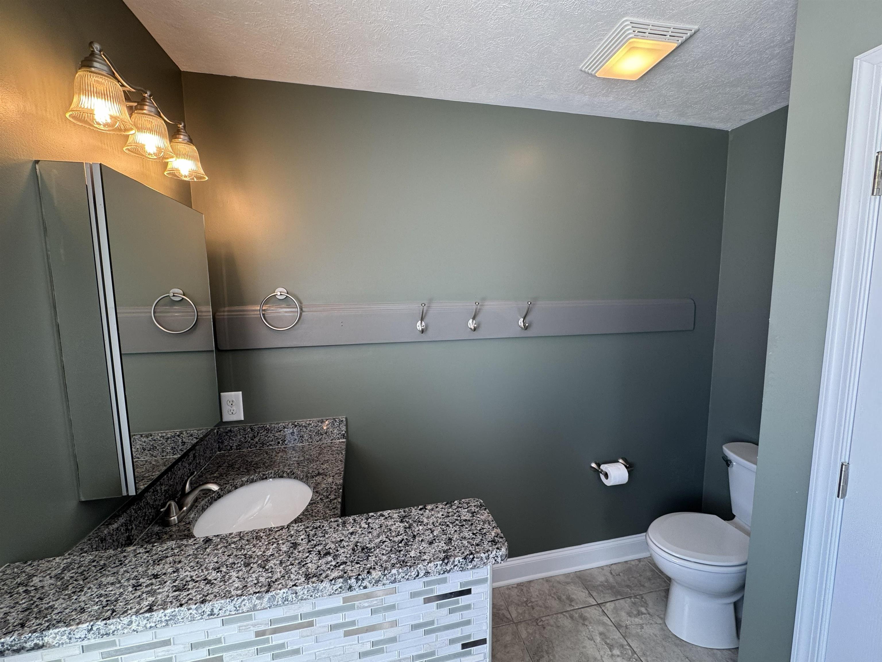 32 RIVERHEAD DR, STAUNTON, Virginia 24401, 3 Bedrooms Bedrooms, ,2 BathroomsBathrooms,Residential,32 RIVERHEAD DR,673156 MLS # 673156 32 RIVERHEAD DR, STAUNTON, Virginia 24401, 3 Bedrooms Bedrooms, ,2 BathroomsBathrooms,Residential,32 RIVERHEAD DR,673156 MLS # 673156